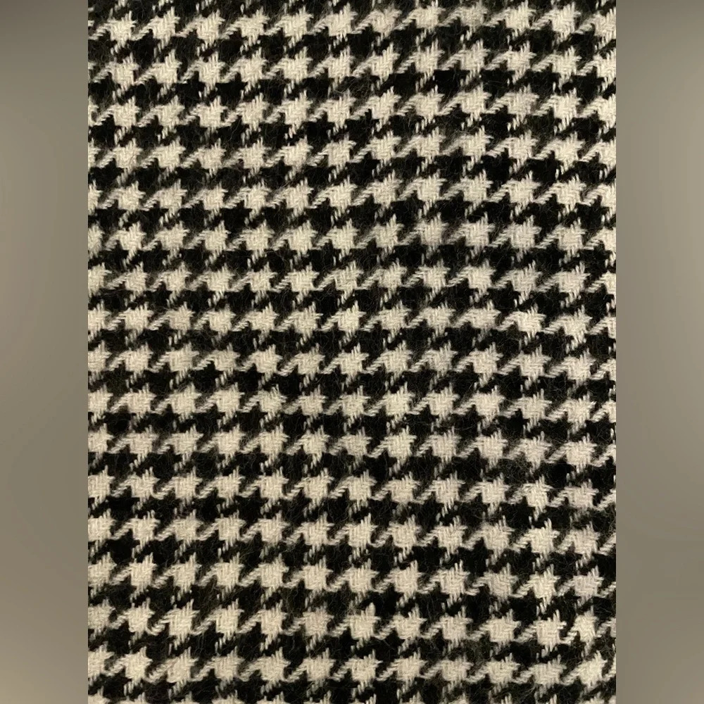 NWOT J.Crew Double Sided Houndstooth/Polka Dot Scarf - Picture 5 of 6